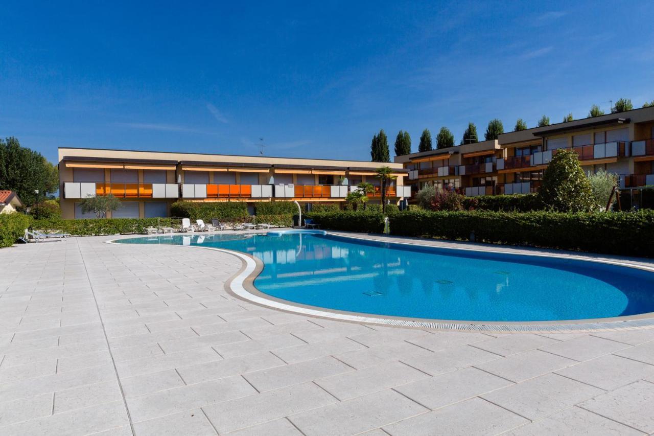 Appartamento Atlantis Sirmione Exterior photo
